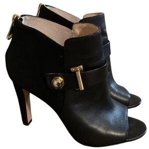Louise et Crie Heels Womens 6.5 Black Leather Open Toe Booties Gold Tone Buckle